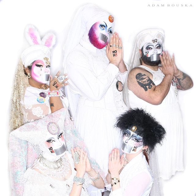 NOH8 Photos - City of Fountains Sisters