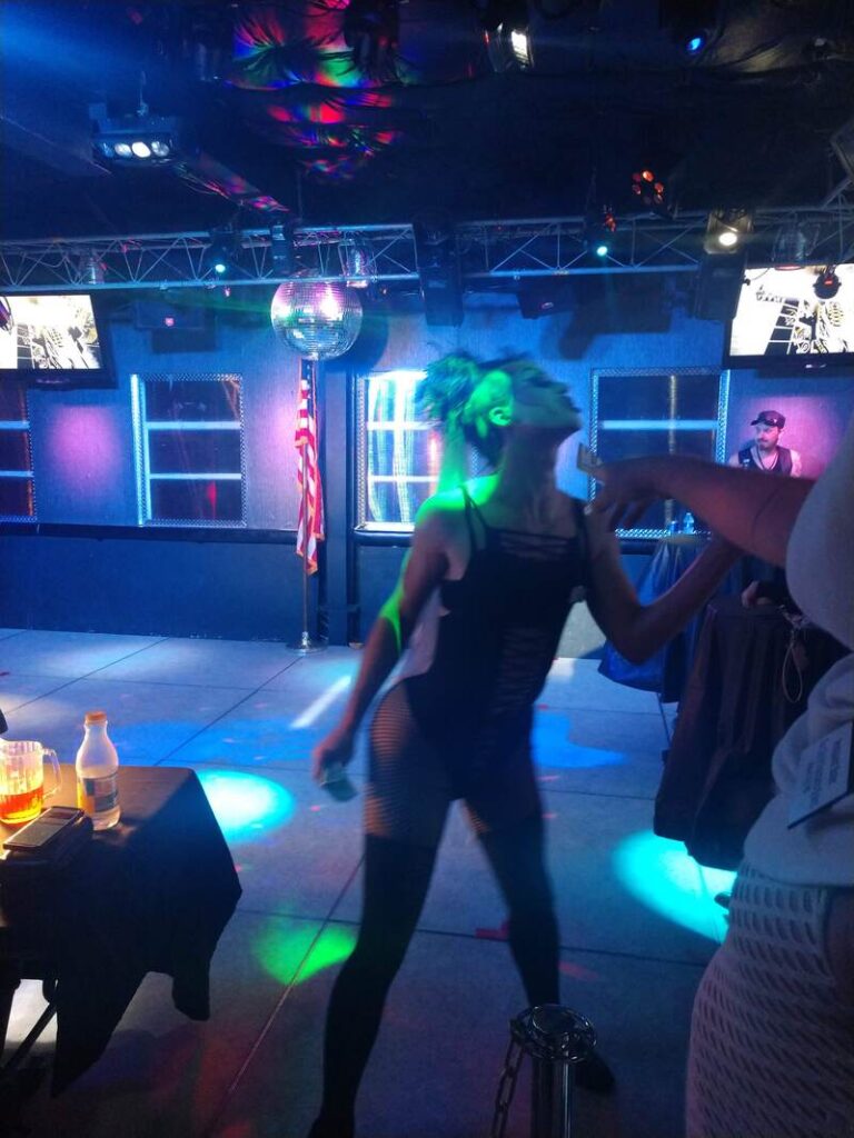 Show Me Leather Competition - City of Fountains Sisters