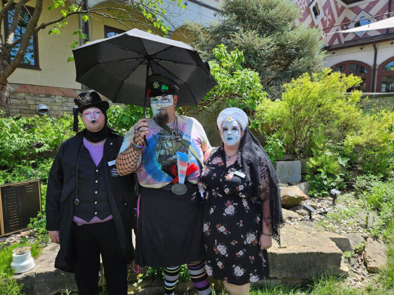 Drag Queen Story Hour - City of Fountains Sisters