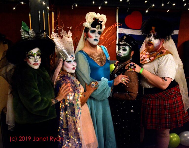 Iniquity Fetish Ball - City of Fountains Sisters